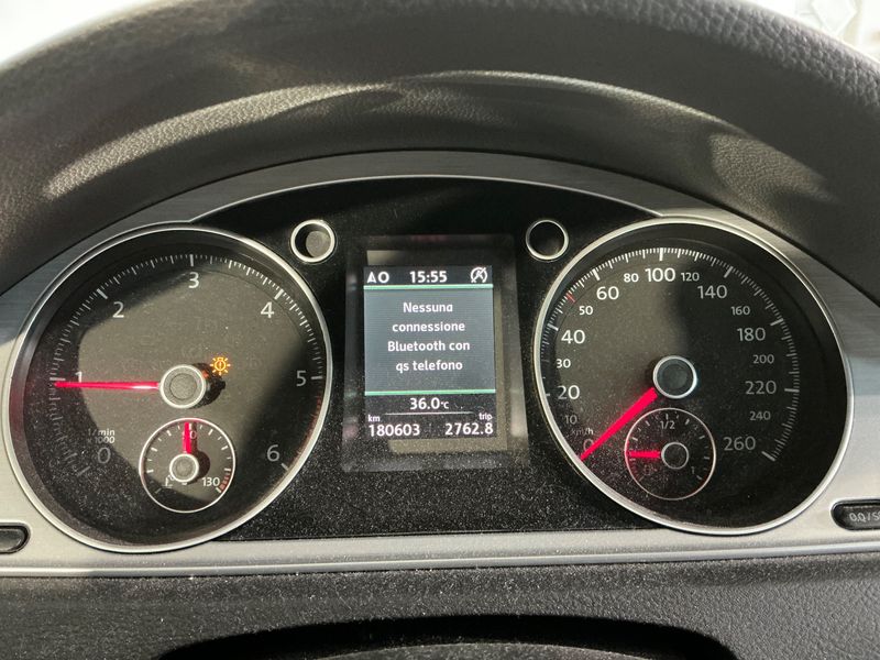 Volkswagen Passat 2.0 TDI 4Motion BlueMotion Tech 2012 – снимка 18