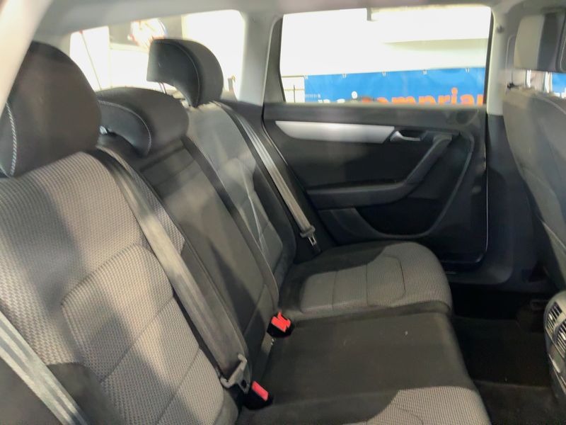 Volkswagen Passat 2.0 TDI 4Motion BlueMotion Tech 2012 – снимка 19