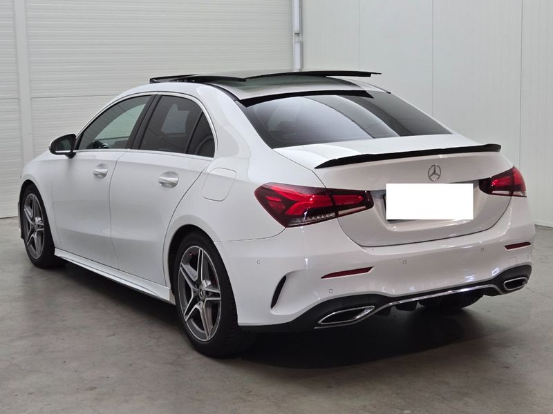 Mercedes-Benz A-Klasse Limousine A 180 d AMG Line — zdjęcie 2
