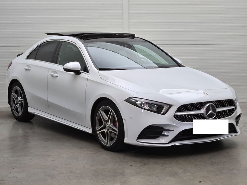 Mercedes-Benz A-Klasse Limousine A 180 d AMG Line — zdjęcie 4