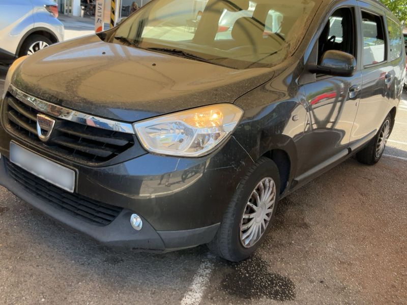 Dacia Lodgy 1.5 dCi Diesel Laureate — zdjęcie 2