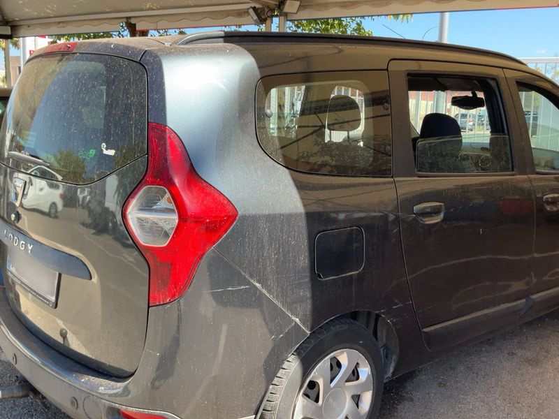 Dacia Lodgy 1.5 dCi Diesel Laureate — zdjęcie 6