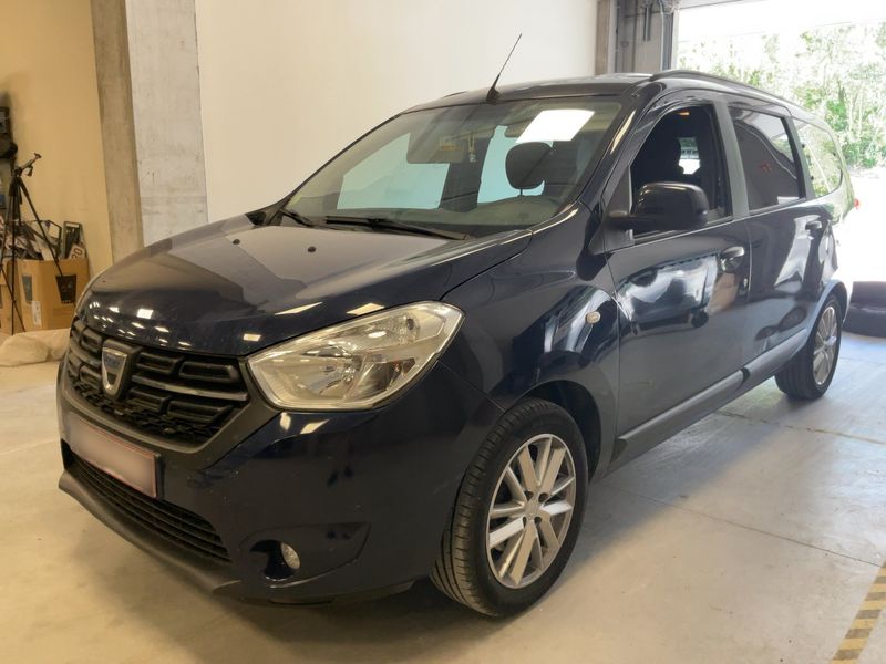 Dacia Lodgy 1.5 Blue dCi Essentiel — zdjęcie 2