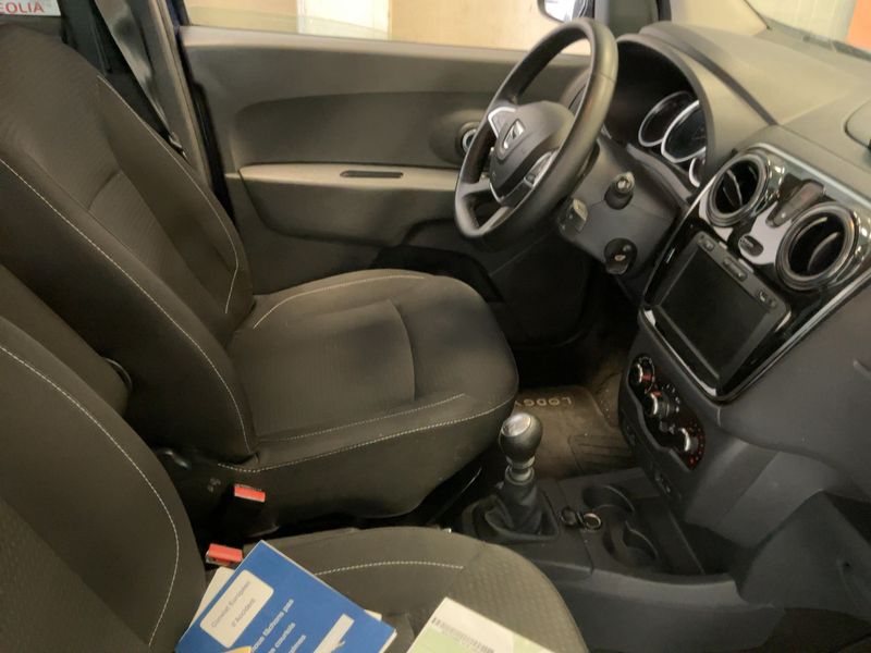 Dacia Lodgy 1.5 Blue dCi Essentiel — zdjęcie 11