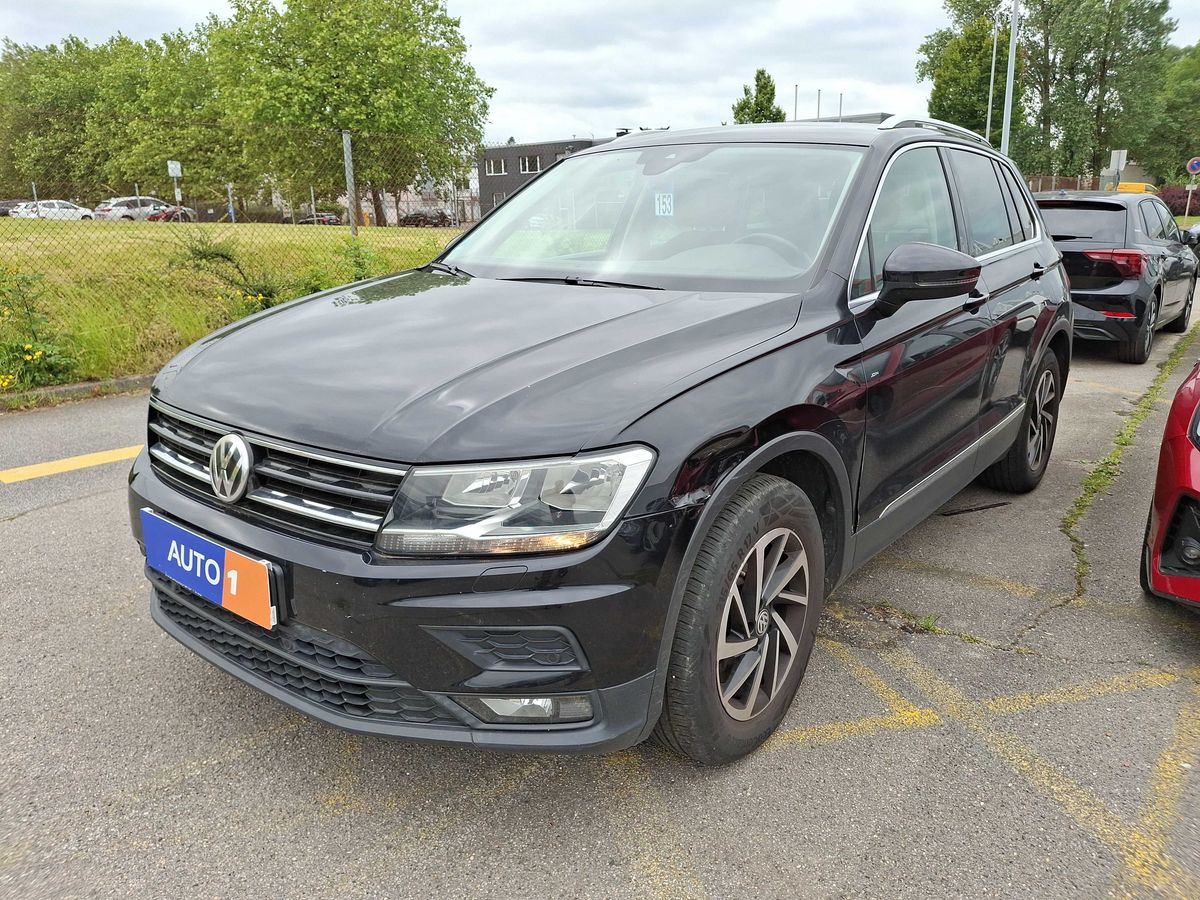 Volkswagen Tiguan 2018 — photo 1