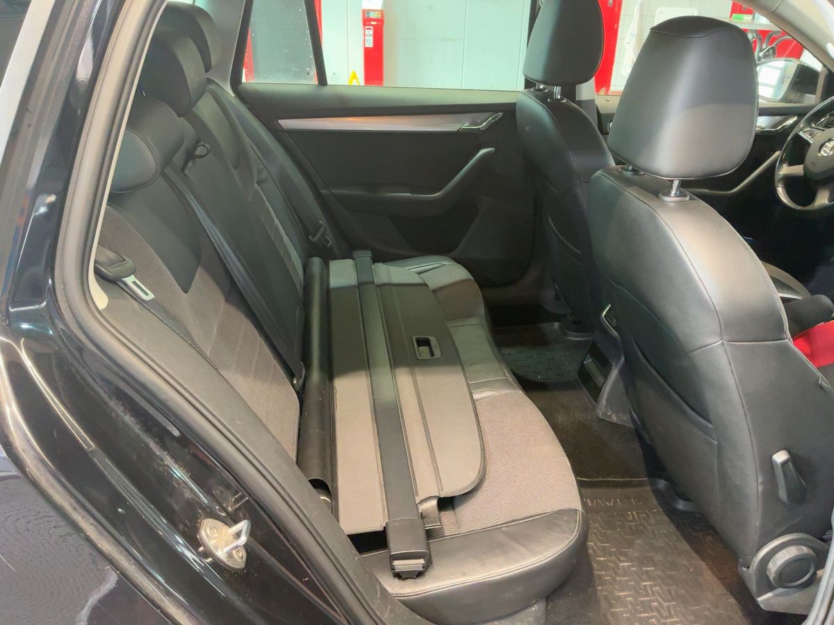 Skoda Octavia 2013 — photo 21