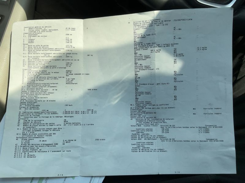 Renault Captur 1.2 TCe Initiale Paris — zdjęcie 16