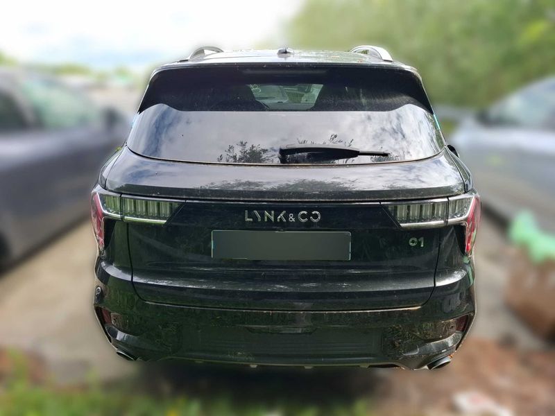 Lynk & Co 01 1.5 Plug-in Hybrid — zdjęcie 4