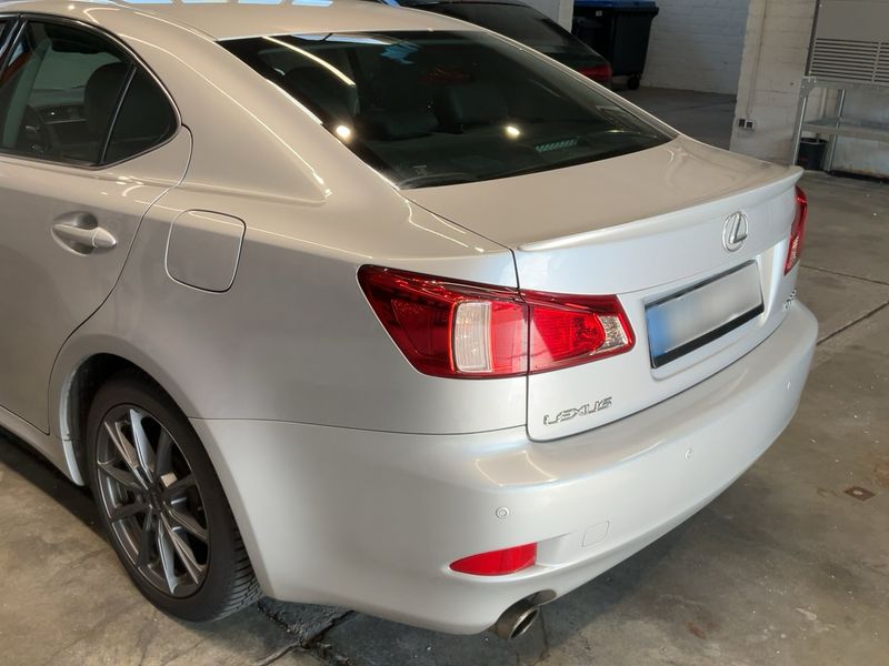 Lexus IS-Serie IS 250 Luxury Line — zdjęcie 3