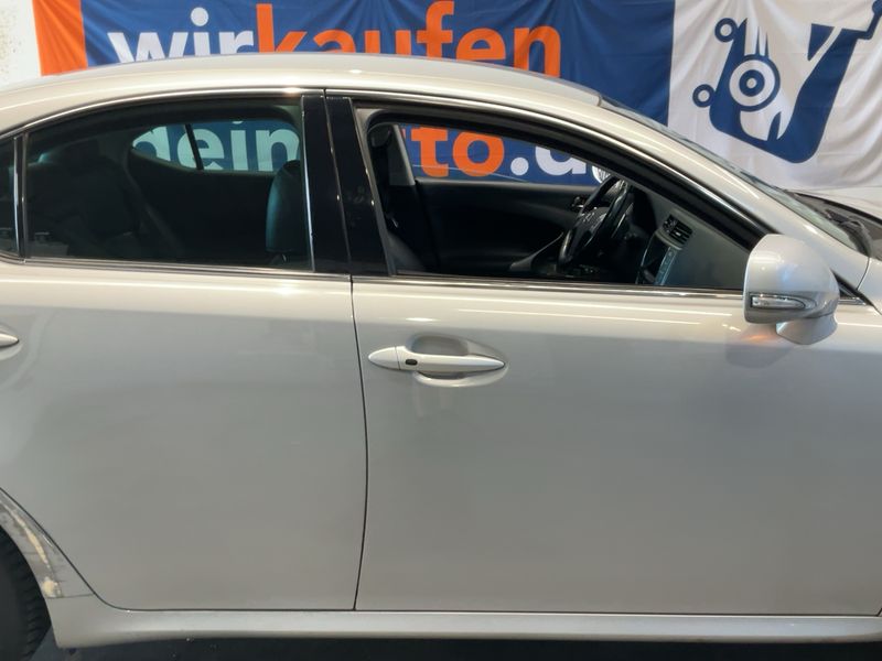 Lexus IS-Serie IS 250 Luxury Line — zdjęcie 7