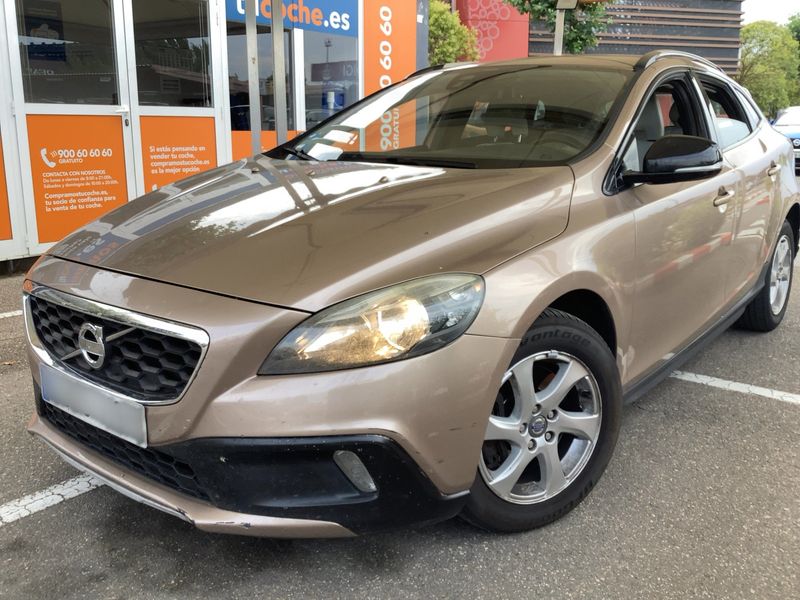 Volvo V40 Cross Country 2.0 D3 Momentum