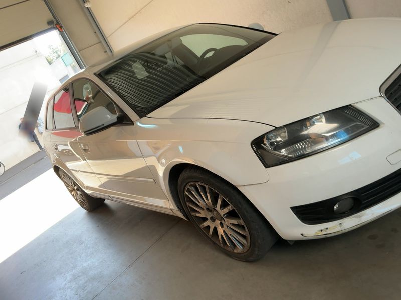 Audi A3 Sportback 1.6 TDI Ambition — zdjęcie 8