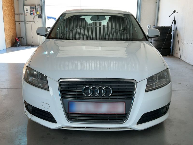 Audi A3 Sportback 1.6 TDI Ambition — zdjęcie 9