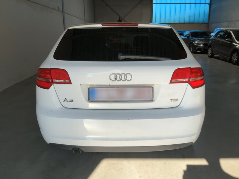 Audi A3 Sportback 1.6 TDI Ambition — zdjęcie 5