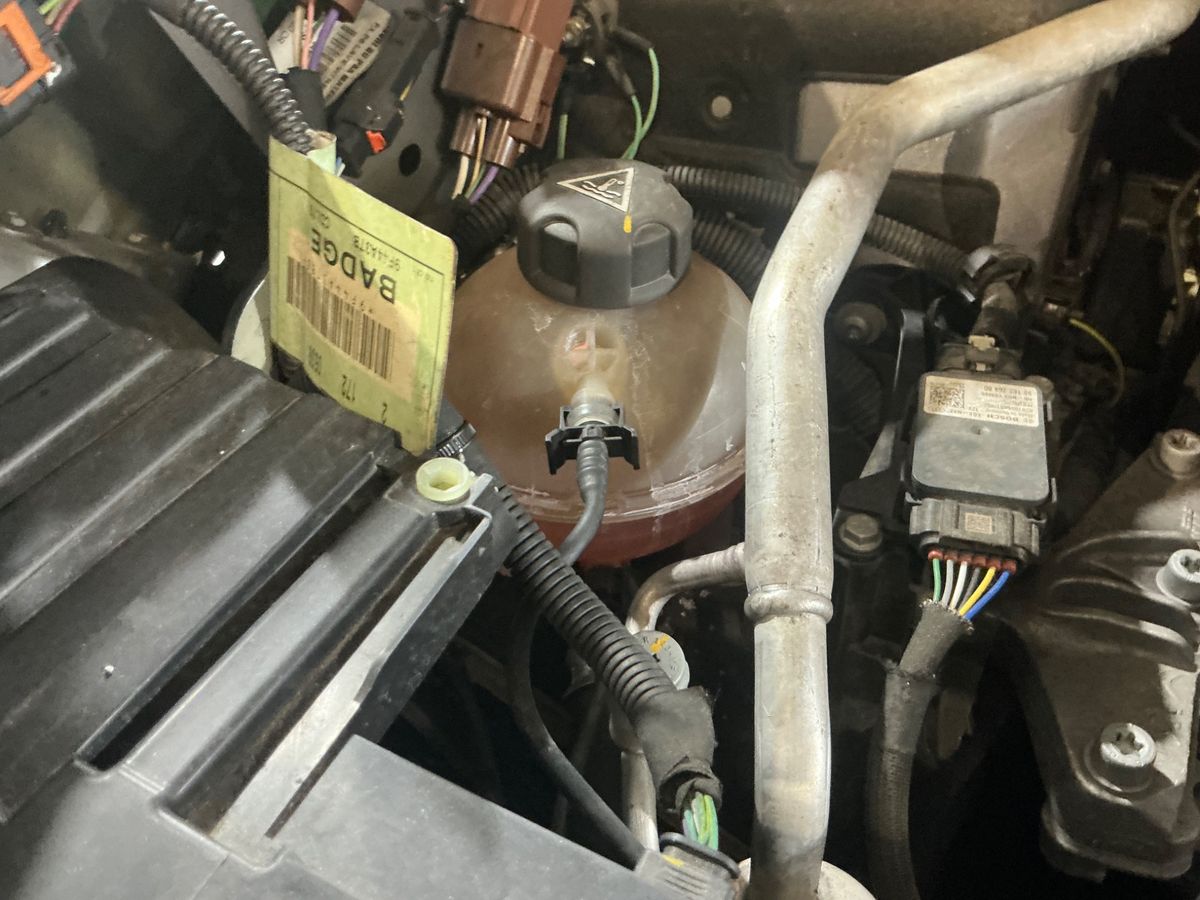 Citroen C5 2019 — photo 28