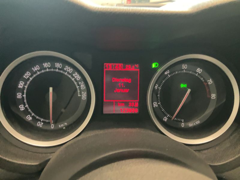 Alfa Romeo Alfa Brera 3.2 JTS V6 Sky View Q4 — zdjęcie 13