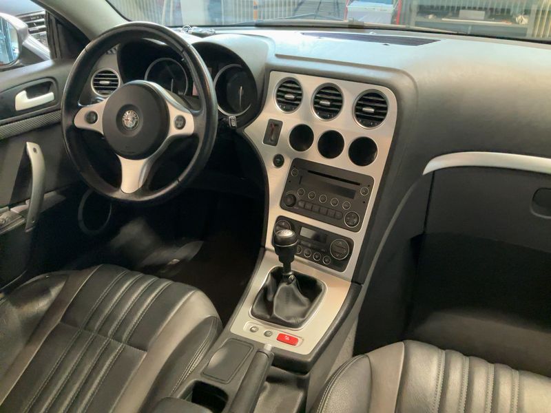 Alfa Romeo Alfa Brera 3.2 JTS V6 Sky View Q4 — zdjęcie 12