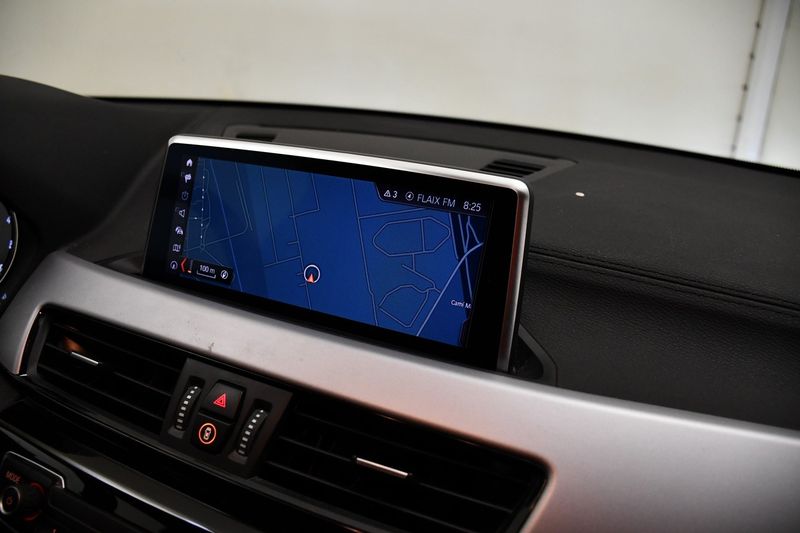 BMW X2 sDrive 16d — zdjęcie 13