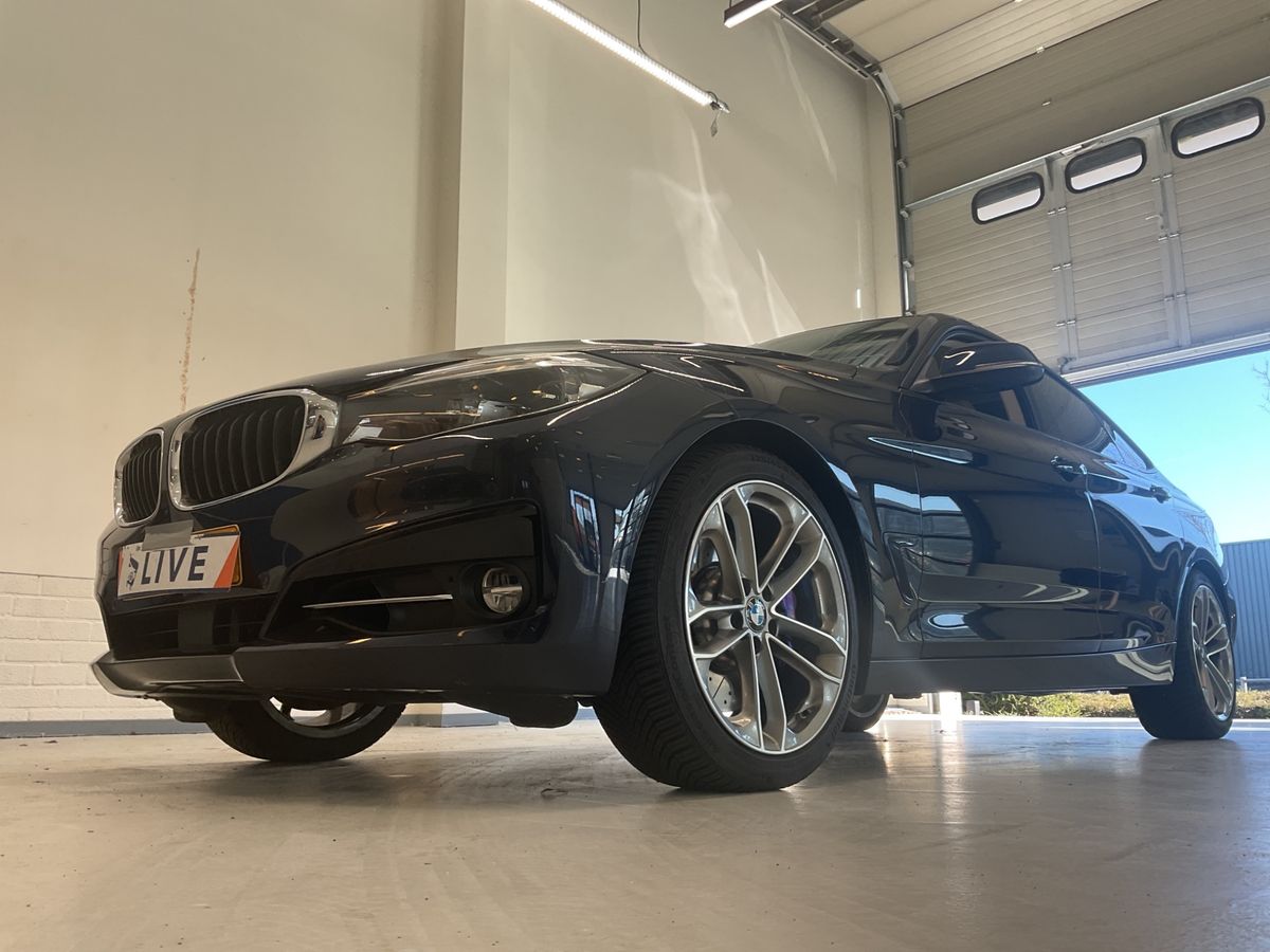BMW 3er 2017 — photo 23