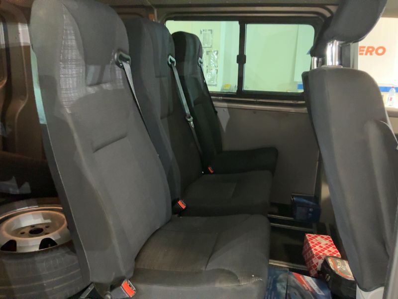 Volkswagen T5 Transporter 2.0 TDI Kasten — zdjęcie 14