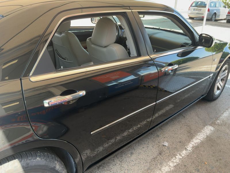 Chrysler 300 C 3.0 CRD — zdjęcie 7