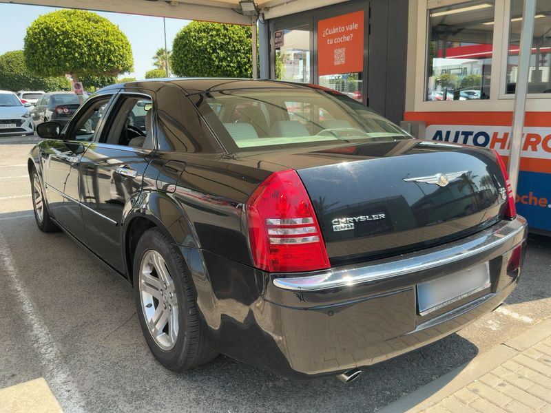 Chrysler 300 C 3.0 CRD — zdjęcie 3