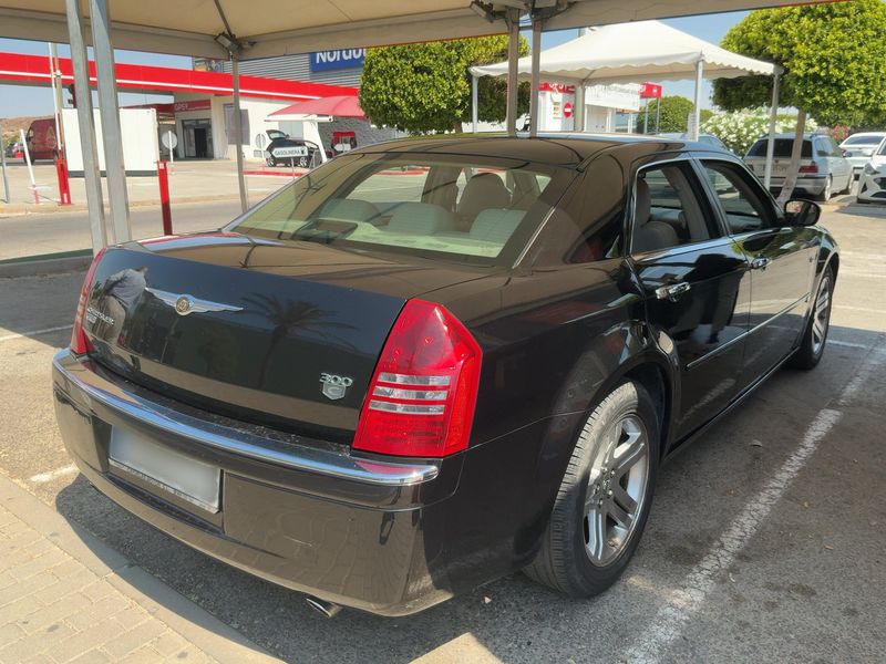 Chrysler 300 C 3.0 CRD — zdjęcie 6