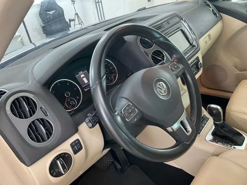 Volkswagen Tiguan 2.0 TDI Sport & Style 4Motion 2012 – снимка 26