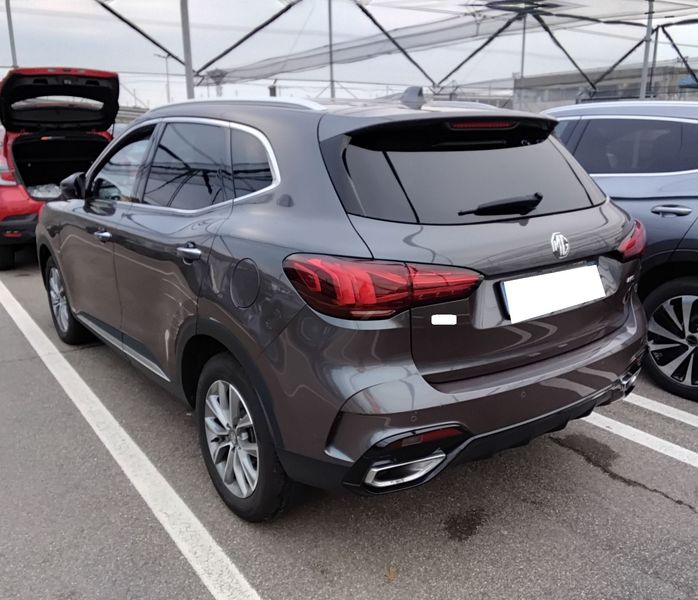 MG HS 1.5 Comfort — zdjęcie 3