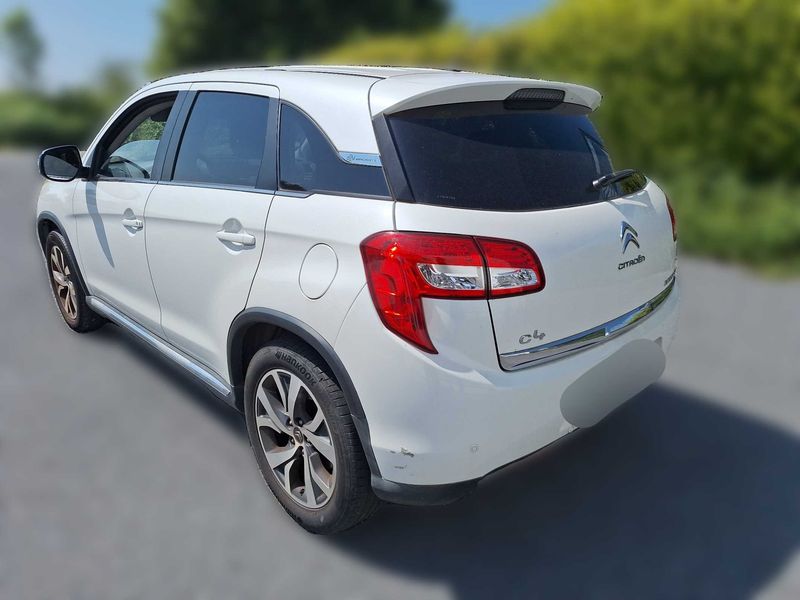 Citroen C4 Aircross 1.6 HDi Exclusive 4x2 — zdjęcie 3