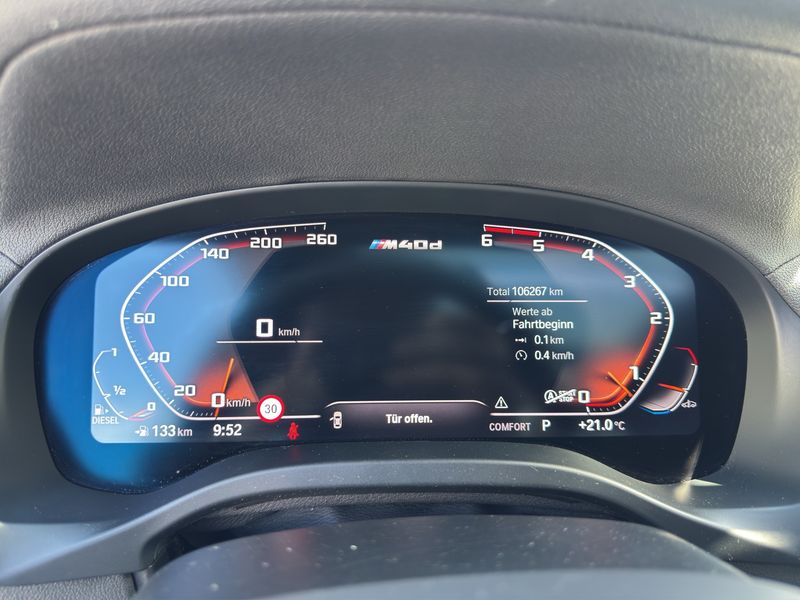 BMW X4 M40d — zdjęcie 11