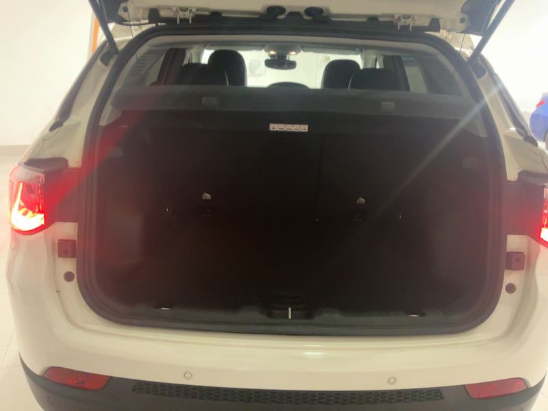 Jeep Compass 2.0 M-Jet Night Eagle 4x4 — zdjęcie 10