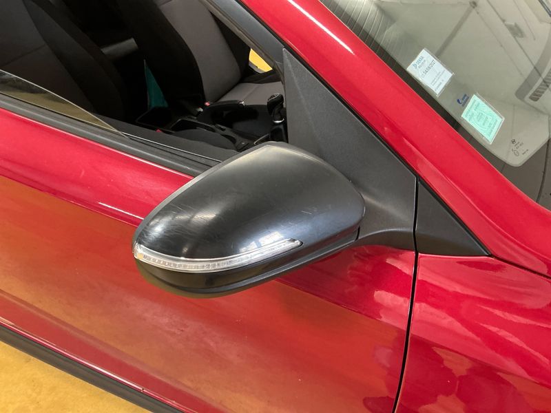 Hyundai i20 1.4 CRDi Intuitive 2017 – снимка 26