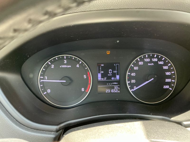 Hyundai i20 1.4 CRDi Intuitive — zdjęcie 13