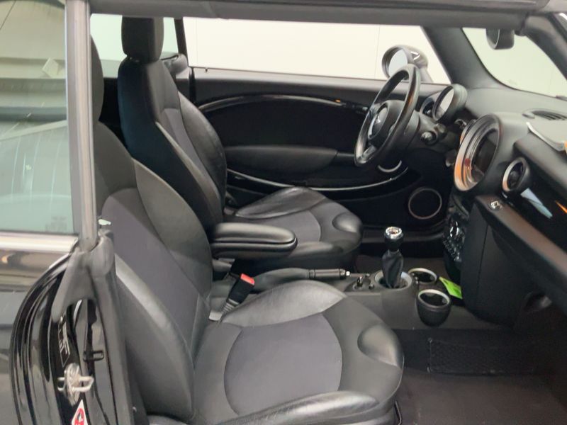 MINI Cabrio Cooper SD 2012 – снимка 19