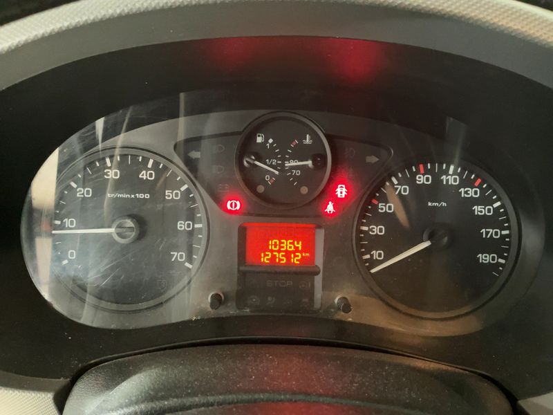 Peugeot Partner 1.6 HDi L1 Komfort — zdjęcie 13