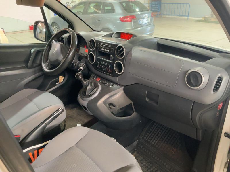 Peugeot Partner 1.6 HDi L1 Komfort — zdjęcie 12