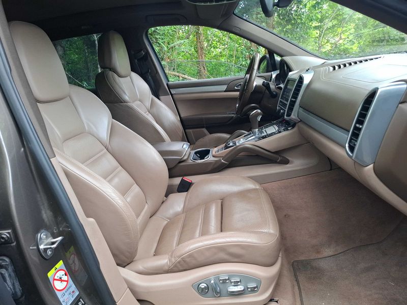 Porsche Cayenne Diesel — zdjęcie 10