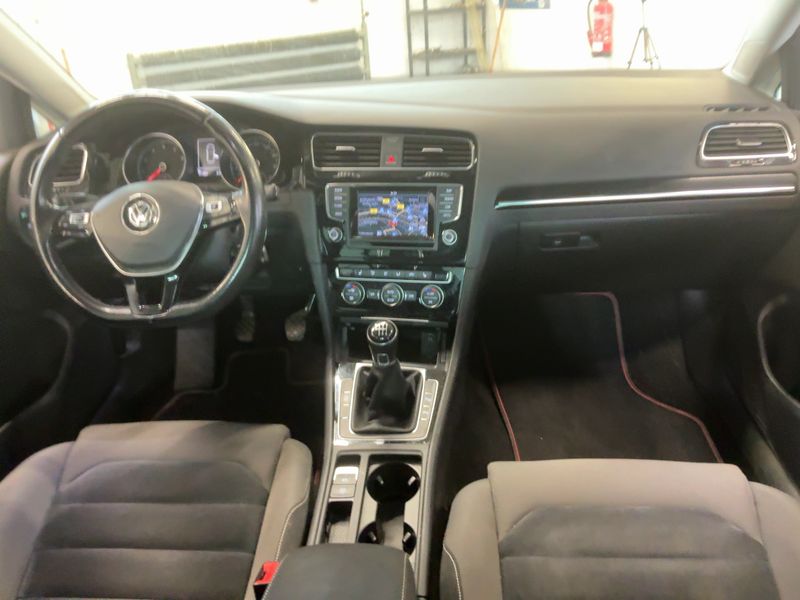 Volkswagen Golf VII 1.4 TSI Highline BlueMotion Tech 2013 – снимка 18