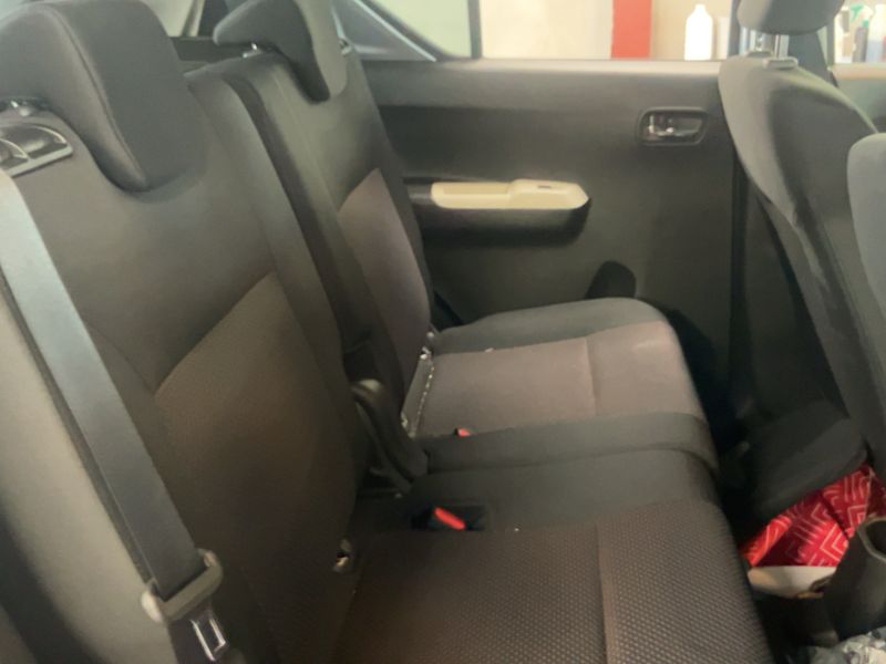 Suzuki Ignis 1.2 DualJet Pack 4x4 — zdjęcie 14