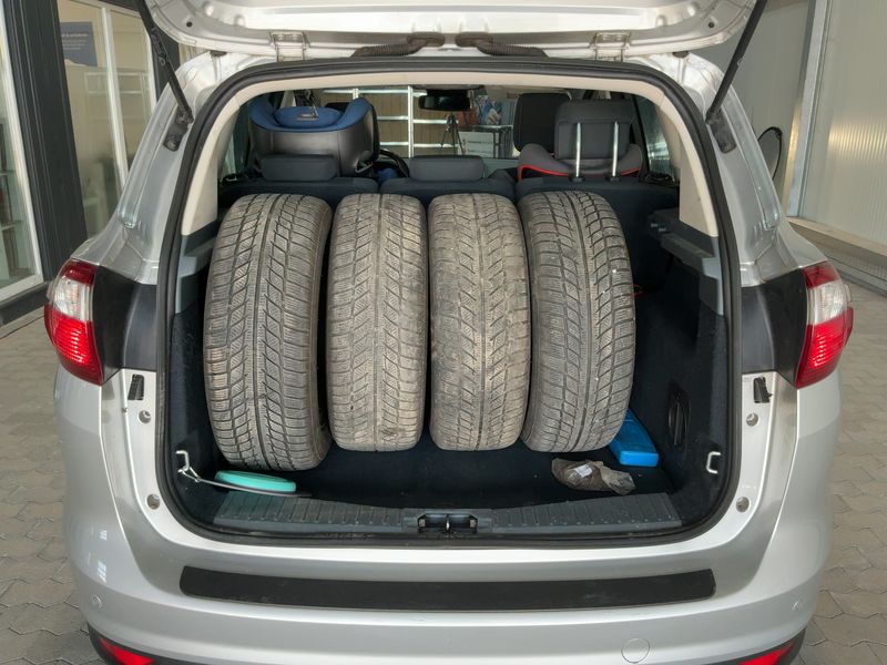 Ford C-Max 1.6 TDCi Titanium 2015 – снимка 16