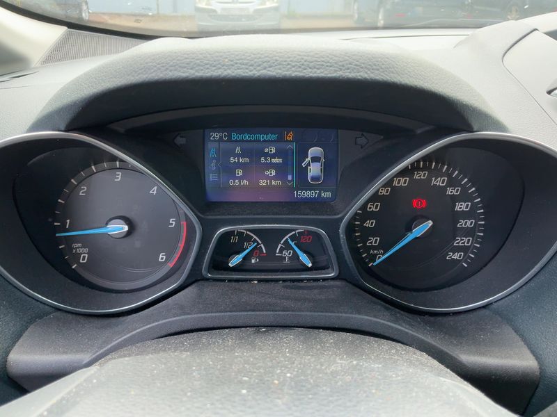 Ford C-Max 1.6 TDCi Titanium 2015 – снимка 19