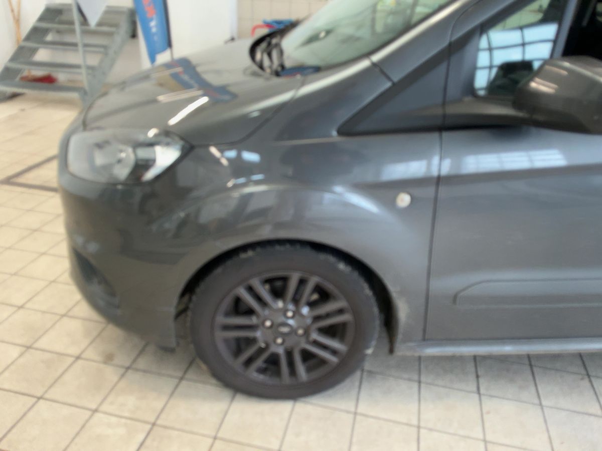 Ford Tourneo 1.0 EcoBoost Sport