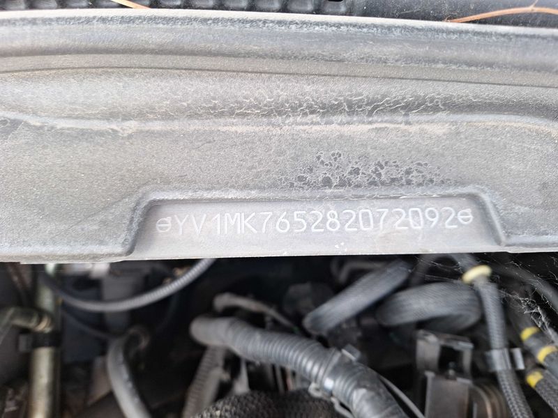 Volvo C30 1.6 D Momentum — zdjęcie 15