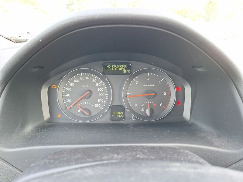Volvo C30 1.6 D Momentum — zdjęcie 12