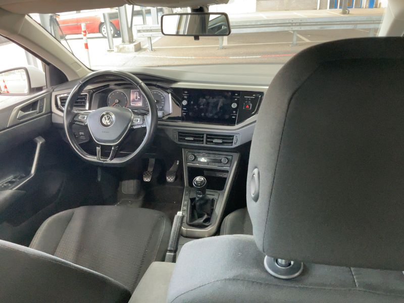 Volkswagen Polo 1.0 TSI Comfortline 2020 – снимка 17