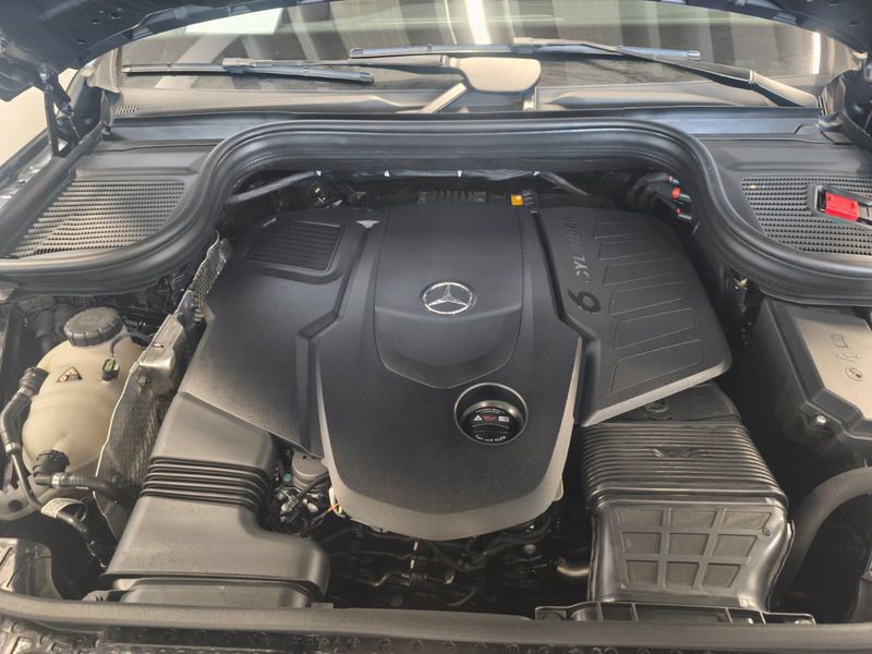 Mercedes-Benz GLE-Klasse GLE 400 d 4Matic AMG Line — zdjęcie 8