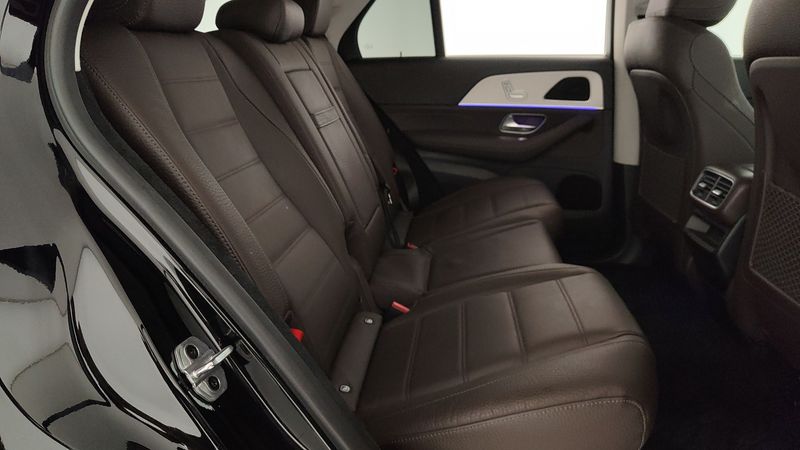 Mercedes-Benz GLE-Klasse GLE 400 d 4Matic AMG Line — zdjęcie 14