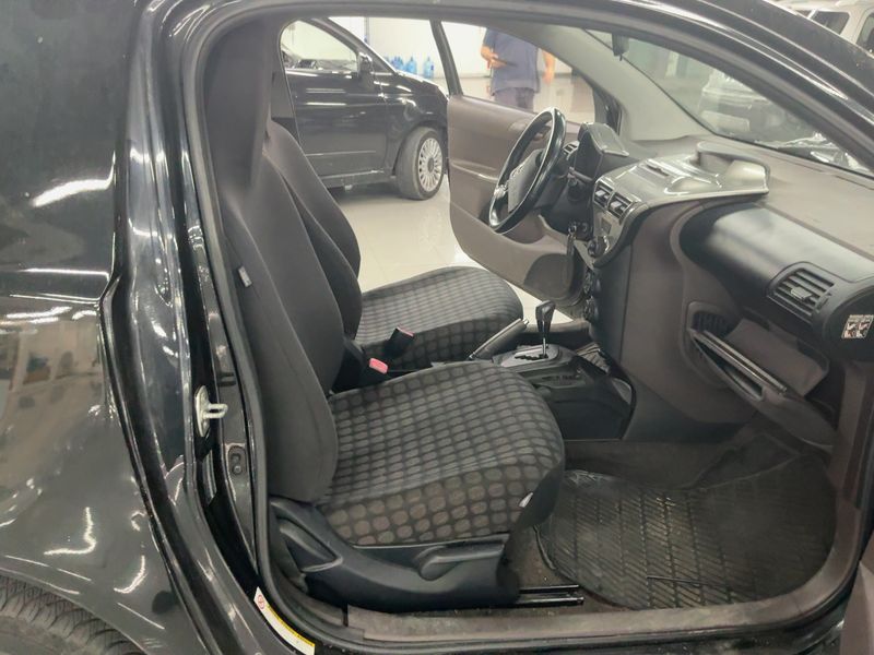 Toyota iQ 1.0 VVT-i — zdjęcie 11