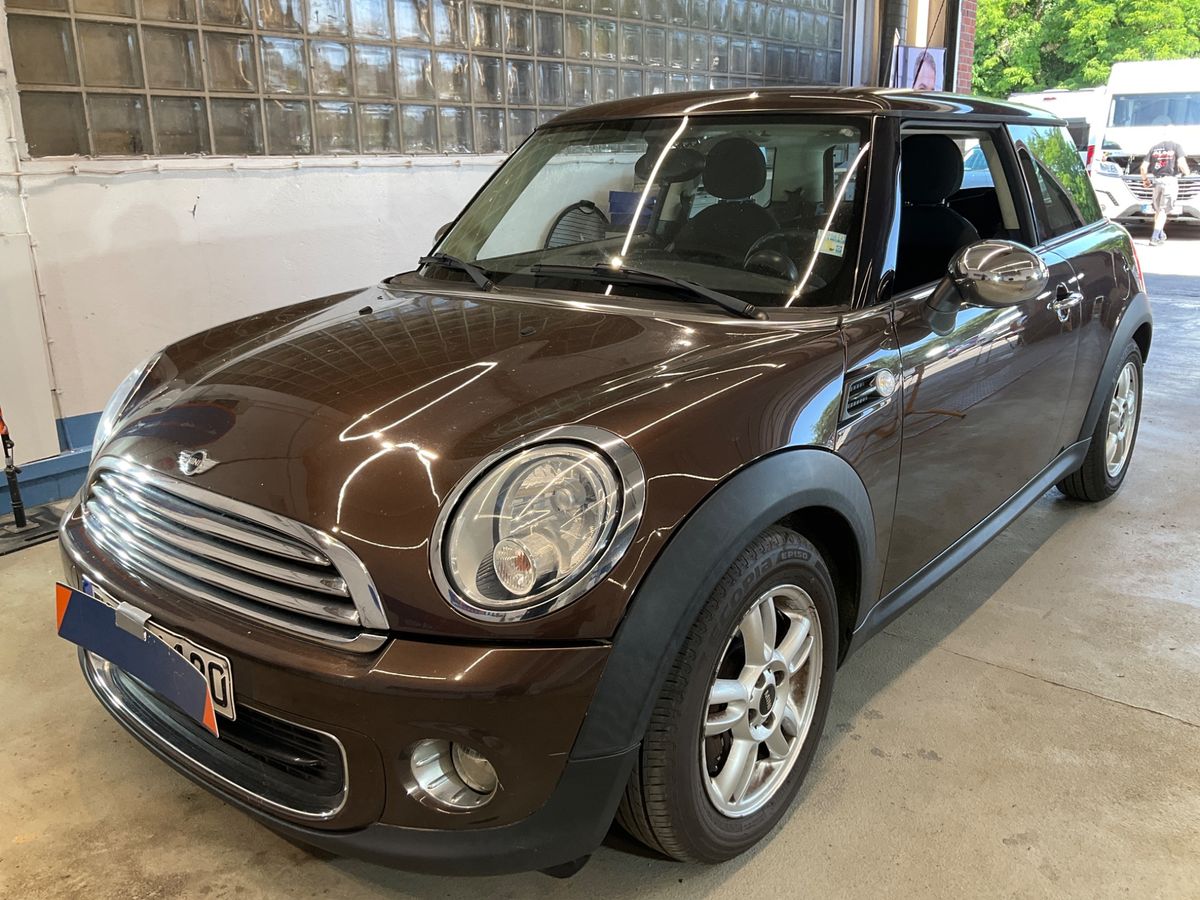 MINI One 2012